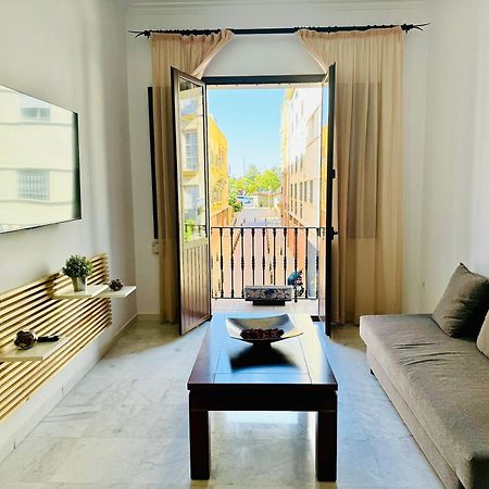Apartamento Con Balcon Castilla Triana Sevilla Dış mekan fotoğraf